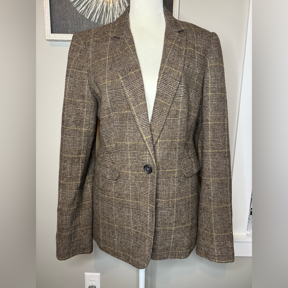 BODY By VICTORIA SECRET Brown Blazer Size 12